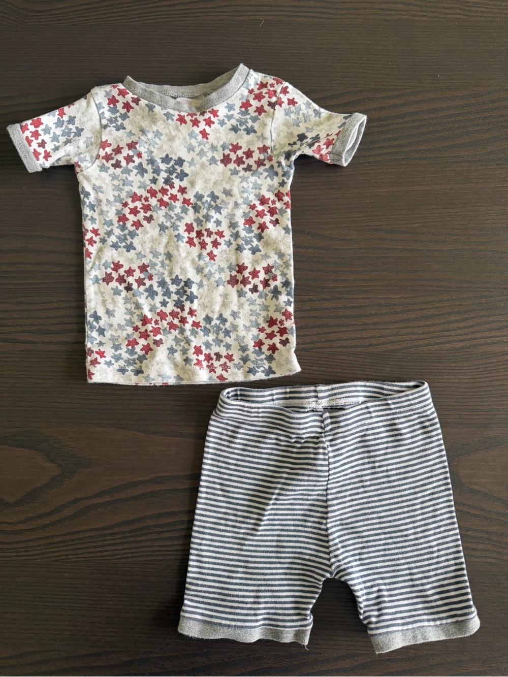 Burt’s Bees Baby pajamas Americana stars size 24 months